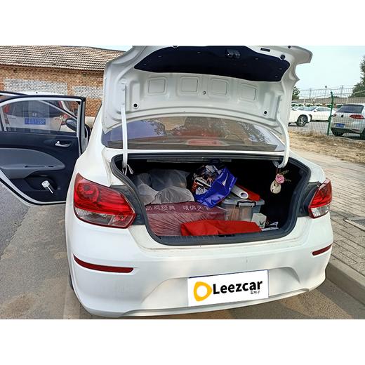 起亚 焕驰 1.4L 豪华版 【长租-北京】 商品图9