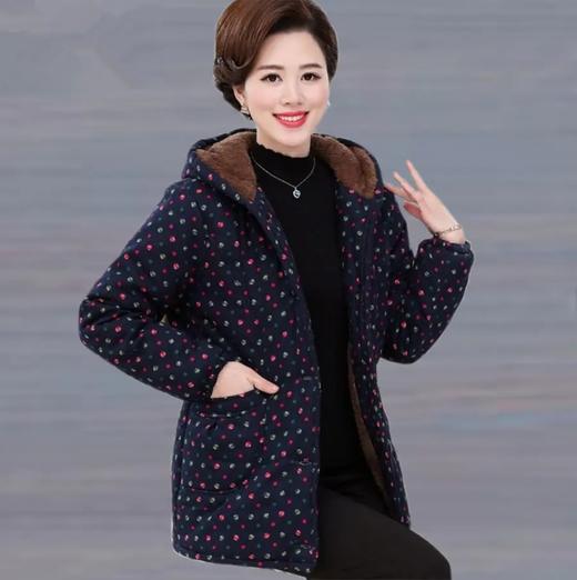 PDD-中老年妈妈装棉衣保暖棉服棉袄三层棉加绒加厚老年人棉衣 商品图2