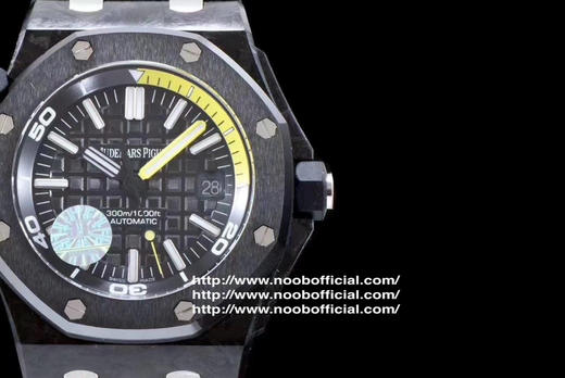 JF厂神器  爱彼AP 皇家橡树离岸型DIVER潜水腕表，升级版锻造碳纤维 15706,其升级特点:1.面玻璃升级为超通透性2.圈口内影升级更接近正品3.表面升级为CD纹效果 商品图3