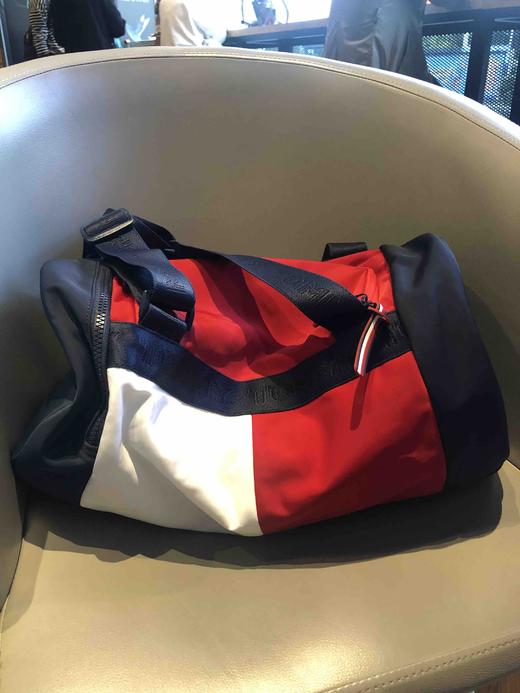 Tommy 手提单肩健身包桶包旅行包 商品图3