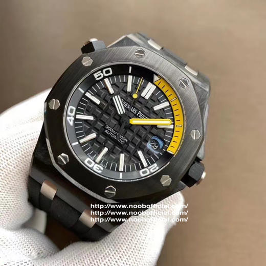 JF厂神器  爱彼AP 皇家橡树离岸型DIVER潜水腕表，升级版锻造碳纤维 15706,其升级特点:1.面玻璃升级为超通透性2.圈口内影升级更接近正品3.表面升级为CD纹效果 商品图10