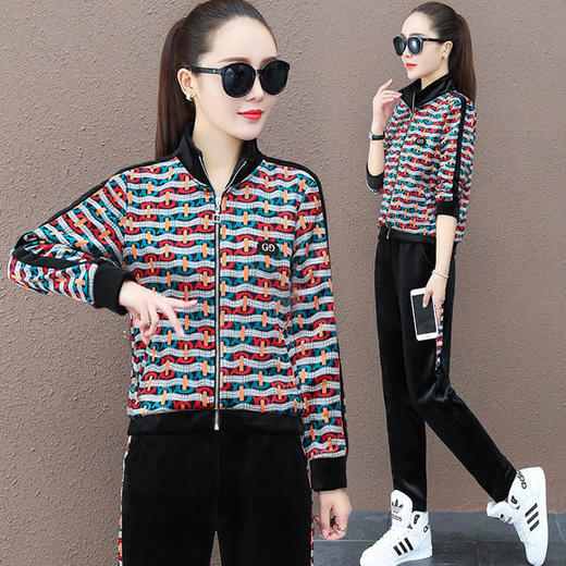 SP-298152新款洋气显瘦 印花加绒金丝绒运动套装 商品图1