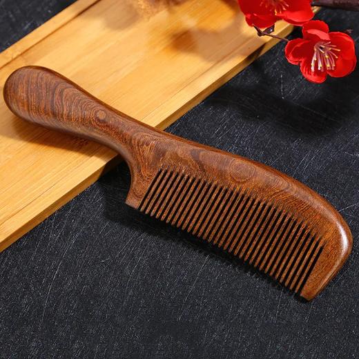 xjy2018811按摩彩绘金丝檀木梳子