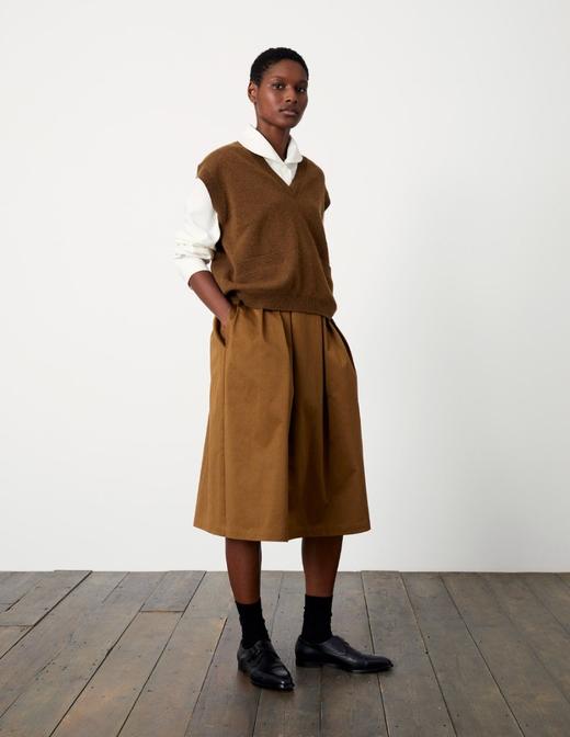 Margaret Howell 烟草色/藏蓝色插袋羊绒背心 商品图3