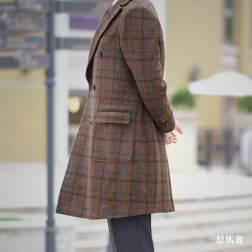 Hardy Minnis Harris Tweed Cheviot 羊毛格纹暖棕色马球大衣 商品图4