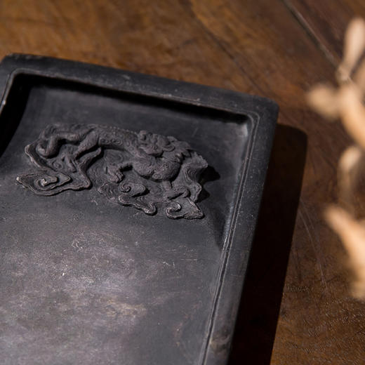 民国 瑞兽云纹长方形歙砚 商品图2