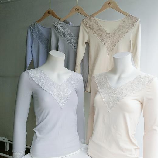 WD015女式蕾丝V领打底上衣（二枚组） 商品图1