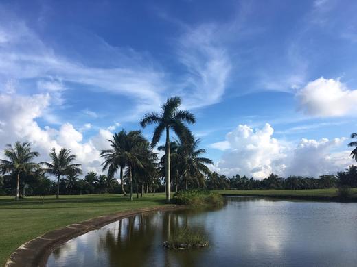 海南海口依必朗高尔夫球会 商品图0