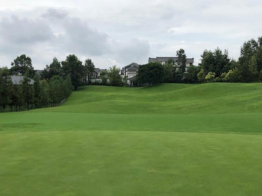 云南大理苍海高尔夫球会 商品图3