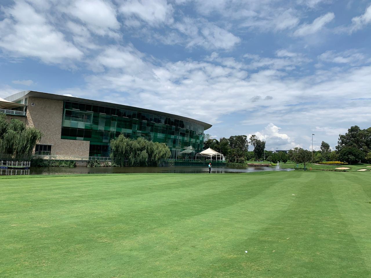 云南昆明滇池湖畔高尔夫球会