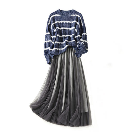 LSSZ-LS0101802新款潮流时尚加厚条纹针织衫网纱亮丝半身裙两件套TZF 商品图4