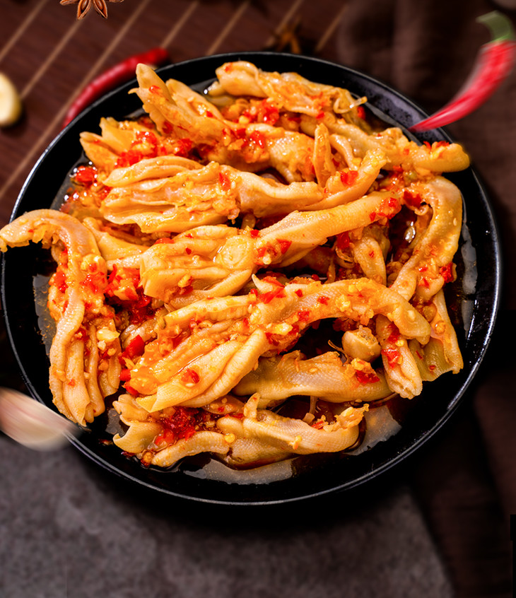 小胡鸭香辣去骨鸭掌锁鲜蒜香无骨鸭掌新鲜现做休闲小吃200g