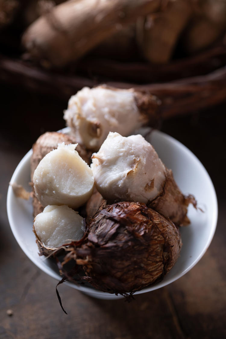 【莱阳芋头】莱阳山地芋头 国家地理标志农产品 已经晒好的芋头，熬汤，煮面条，烤着吃超级鲜美！力荐！口感细腻绵软5斤装