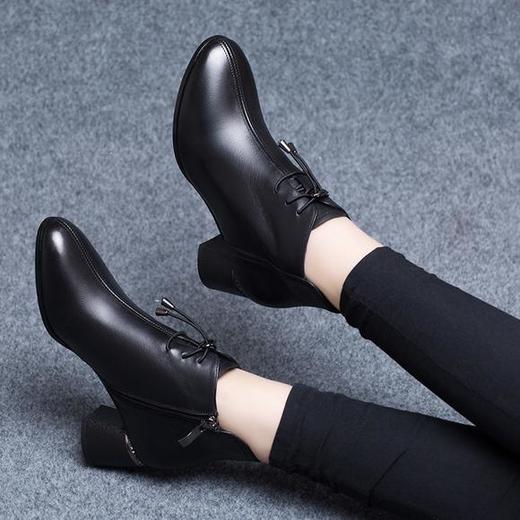 LN5844新款时尚气质圆头短粗跟马丁靴 商品图2