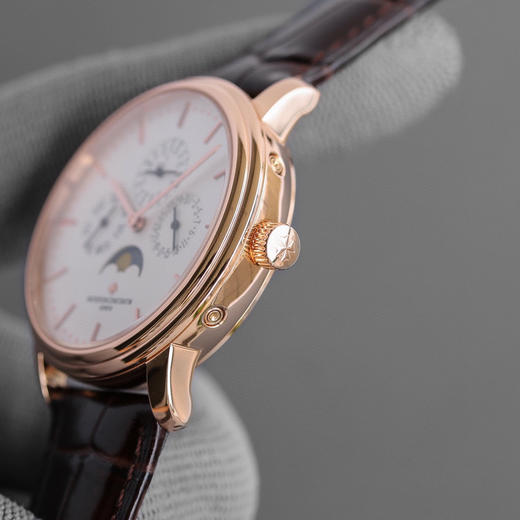 江诗丹顿 传承系列43175升级版 多功能男士腕表 商品图6