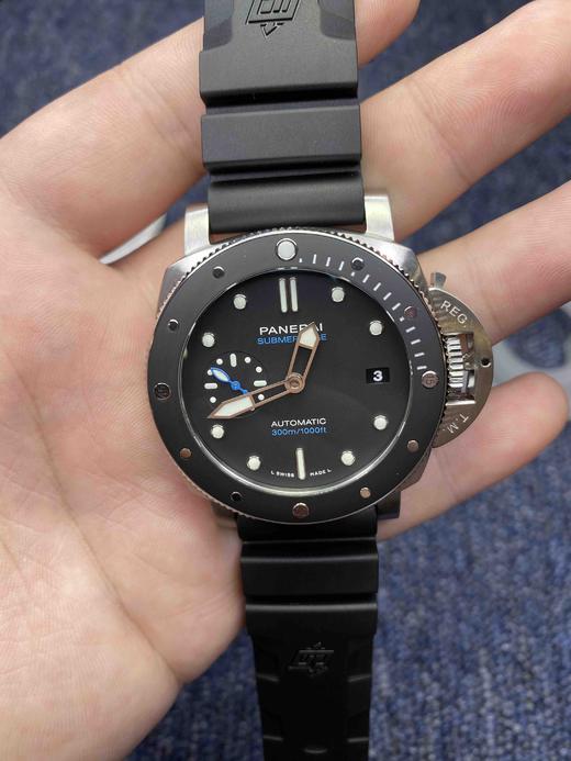 VS新品：沛纳海 Pam683 ，10月24日限量发售42mm。亚洲手腕标准尺寸。找Pam682、Pam684的 商品图1