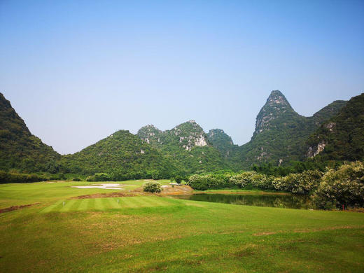 广西柳州卧龙湖高尔夫球会 商品图3