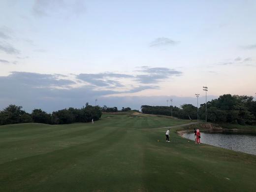 福建厦门东方高尔夫球会 商品图0