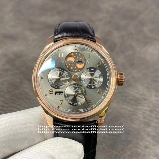 V9万guo葡萄牙系列真万年历IW503404，万年历自动机械表，尺寸41*13mm，男士腕表，皮表带，自动机械机芯，透底 商品图1