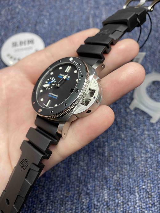 VS新品：沛纳海 Pam683 ，10月24日限量发售42mm。亚洲手腕标准尺寸。找Pam682、Pam684的 商品图4