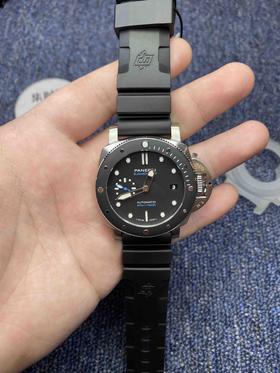 VS新品：沛纳海 Pam683 ，10月24日限量发售42mm。亚洲手腕标准尺寸。找Pam682、Pam684的