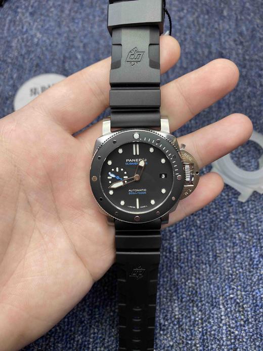 vs新品沛纳海pam68310月24日限量发售42mm亚洲手腕标准尺寸找pam682