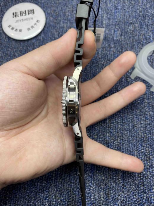 VS新品：沛纳海 Pam683 ，10月24日限量发售42mm。亚洲手腕标准尺寸。找Pam682、Pam684的 商品图5