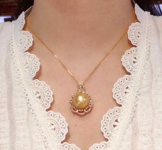 金珠吊坠天然南洋珍珠吊坠18k金钻石豪华镶嵌珠子正圆浓金极微瑕精致