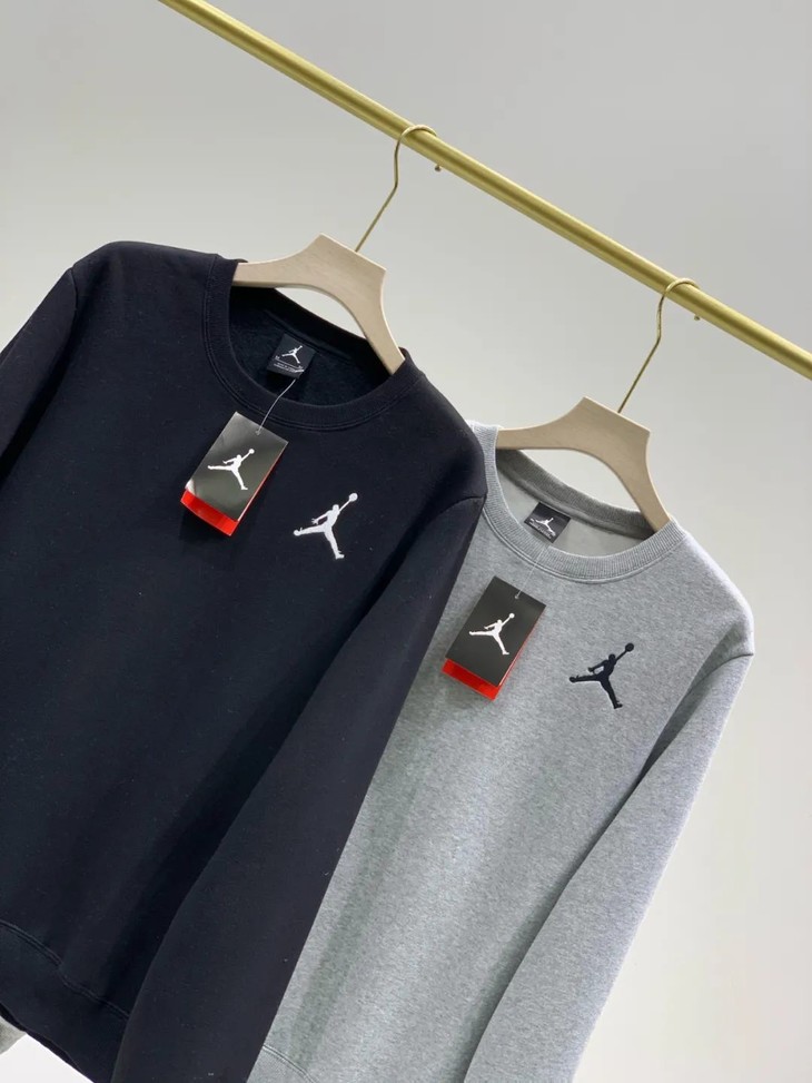 jd飞人乔丹基础常青款刺绣加绒卫衣