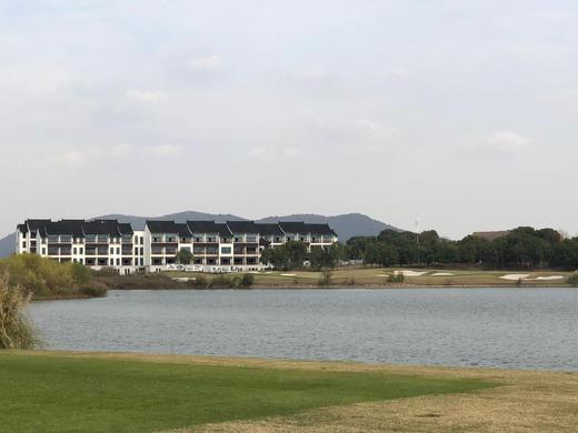 浙江海宁尖山高尔夫球会-龙场/凤场 商品图1