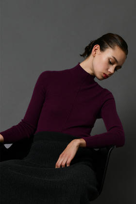 2020经典款女士阿拉善羊绒单股螺纹精纺半高领套头衫