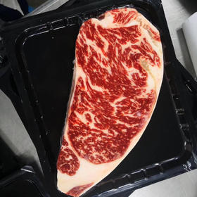 澳洲和牛M6+原切雪花牛排送酱包海盐黄油