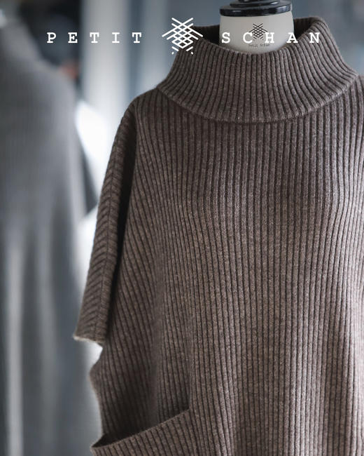 PETIT SCHAN小闪 CLO#007 Magic Pocket II 魔法斗篷 重磅牦牛绒设计款不对称斗篷式背心裙 商品图11