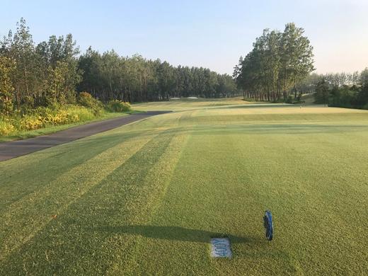 江苏苏州太仓新东海高尔夫球会 商品图1