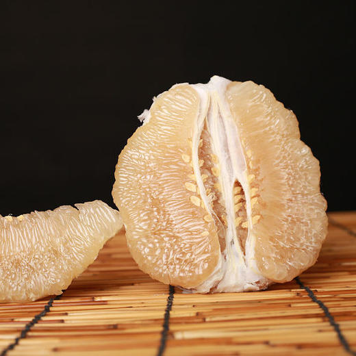 原产地爆款 8.8元/个 ! 琯溪白柚 约1900g 商品图3