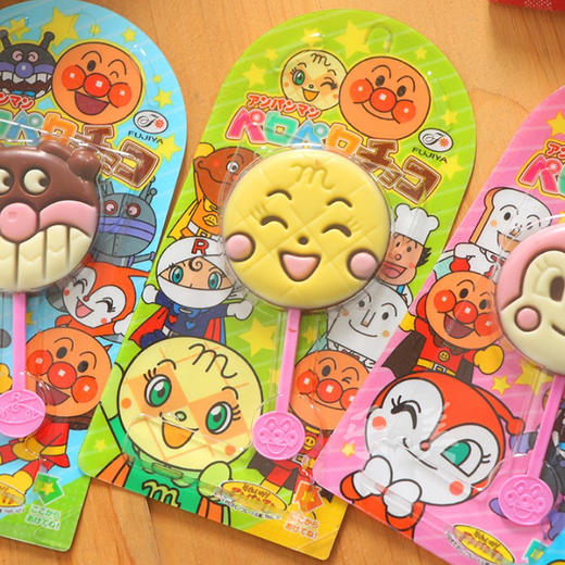 进口不二家面包超人巧克力卡通棒棒糖(形状随机)