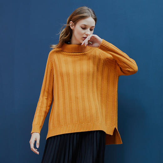 嫚熙高领宽松针织毛衣-特价商品不支持退换-a 商品图1