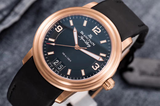 HG宝珀经典优雅的领袖系列 大日历视窗腕表 商品图3