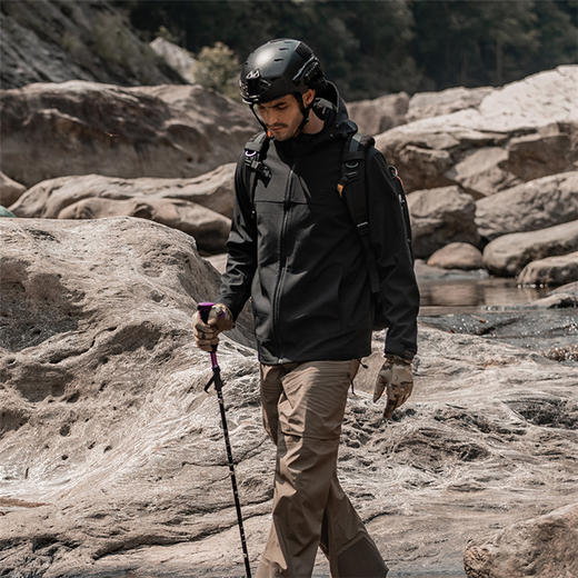 【硬核科技三防 强悍军工品质】鹰爪行动科技功能外套全新软壳冲锋衣plus 抓绒保暖 锁温防水 优选 新国货 商品图1