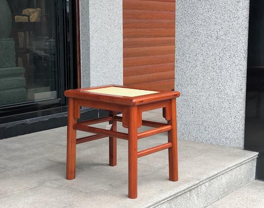 红桥红  家具严选  缅甸花梨（大果紫檀）  【51 王款 大方凳 藤面】 商品图6