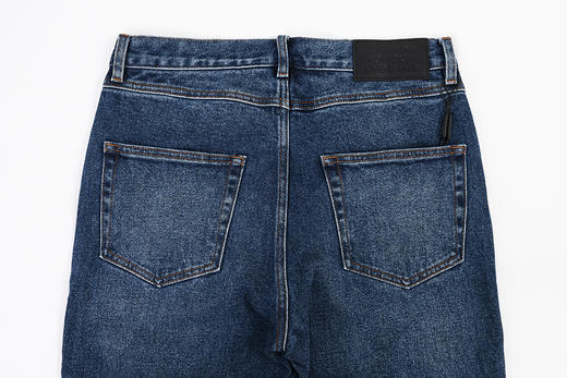 b家美式休闲后兜皮标水洗牛仔裤特惠z6238