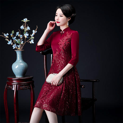 QQ-9793改良宴会女装旗袍刺绣中长款连衣裙 商品图1