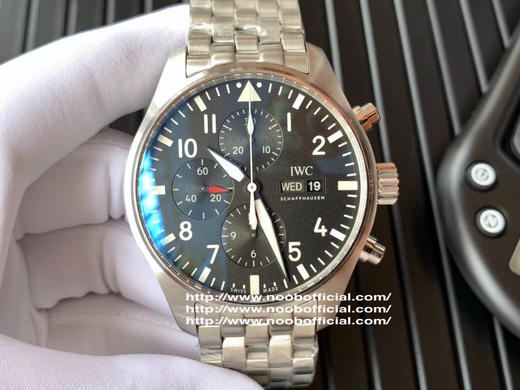 ZF万guo IWC3777飞行员计时系列！尺寸43mm×15mm，驰骋高空 分秒必“真” ZF出品，必属精品！男士腕表，精钢表带，自动机械机芯，密底 商品图1