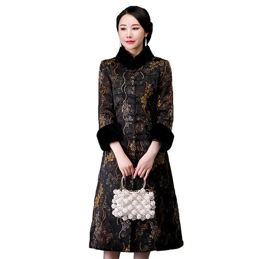 QQ-9803冬季新款妈妈时装祺袍日常改良夹棉长袖旗袍桑蚕丝开襟加厚外套 商品图4