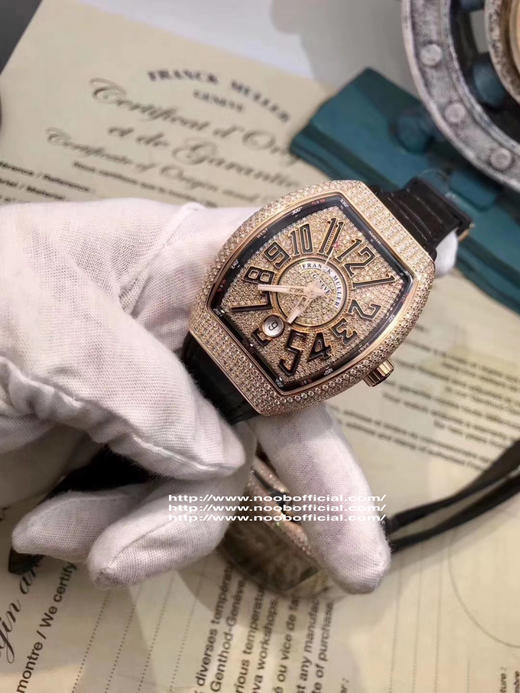 N升级版V45高品质 Franck Muller 法兰克穆勒 44x54 mm1.表壳100%原版开模 特别是三明治结构表壳 中间内侧 黑色的侧槽和把头位置凸出来的黑色色耳位 商品图11