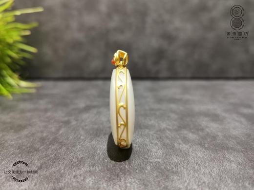 【御珠宫坊】金镶羊脂白玉圆牌 商品图1