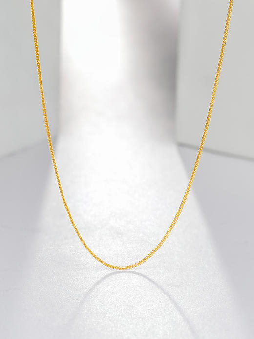 周六福 三色18K金肖邦链 锁骨链 多款可选项链 多彩 商品图2