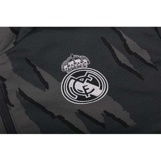 ADIDAS/阿迪达斯 皇马20/21冬季短款羽绒服GD4258 商品图2