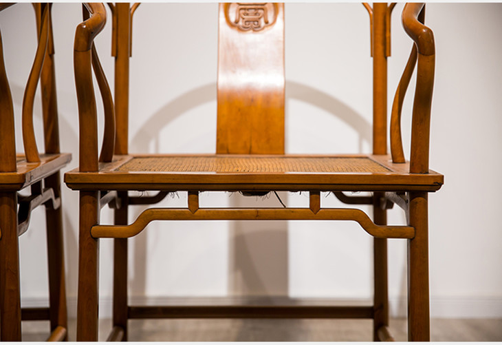 清黄杨木寿字纹圈椅一对