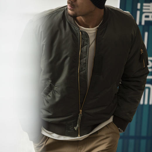 马登工装 美式复古二战军绿色MA-1飞行夹克短款保暖加厚棉衣男潮 商品图1